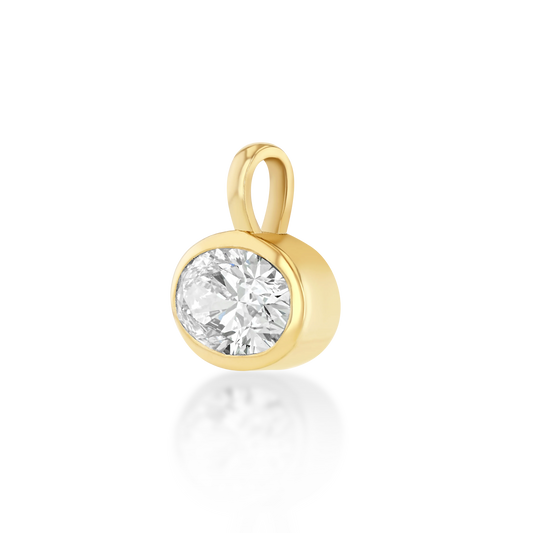 Signature Oval Diamond Bezel Pendant