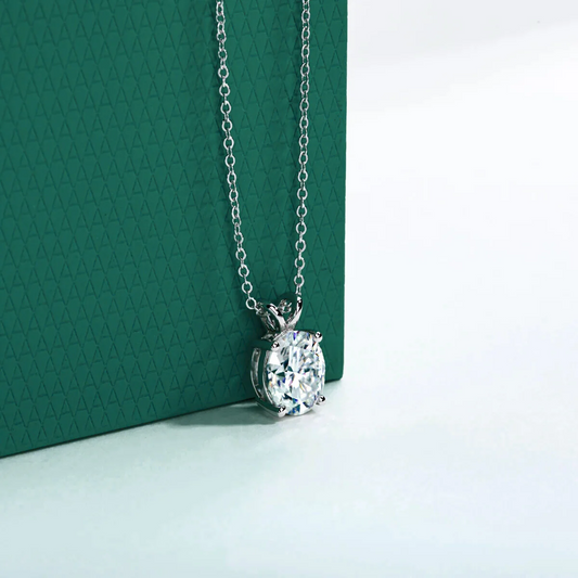 The Maeva Oval Cut Moissanite Necklace