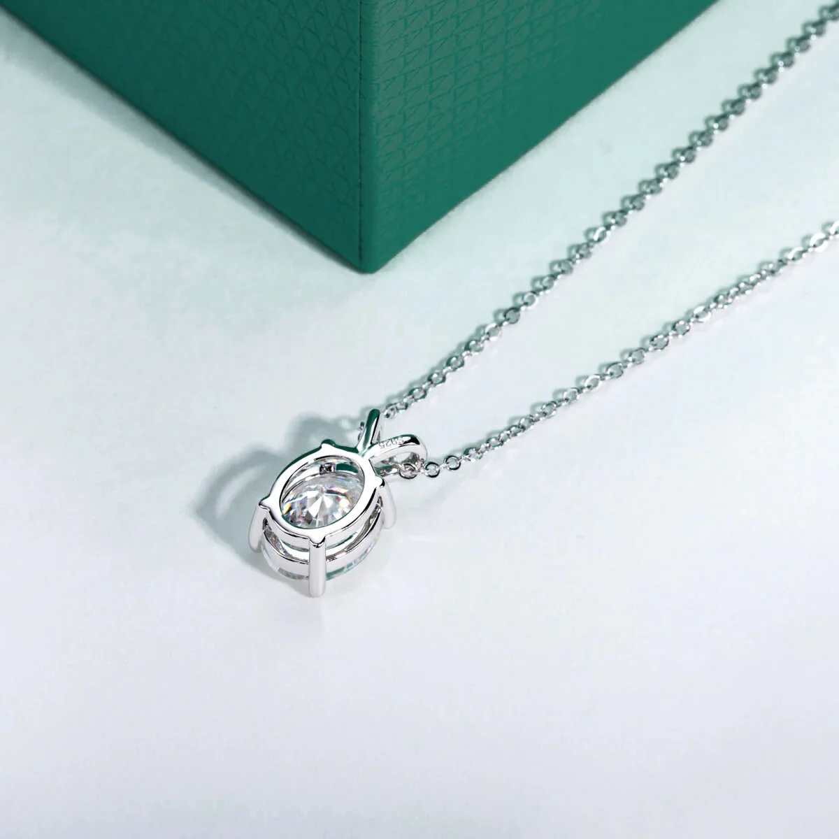 The Maeva Oval Cut Moissanite Necklace